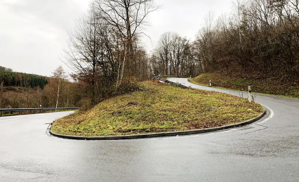 Serpentinen im Bergischen